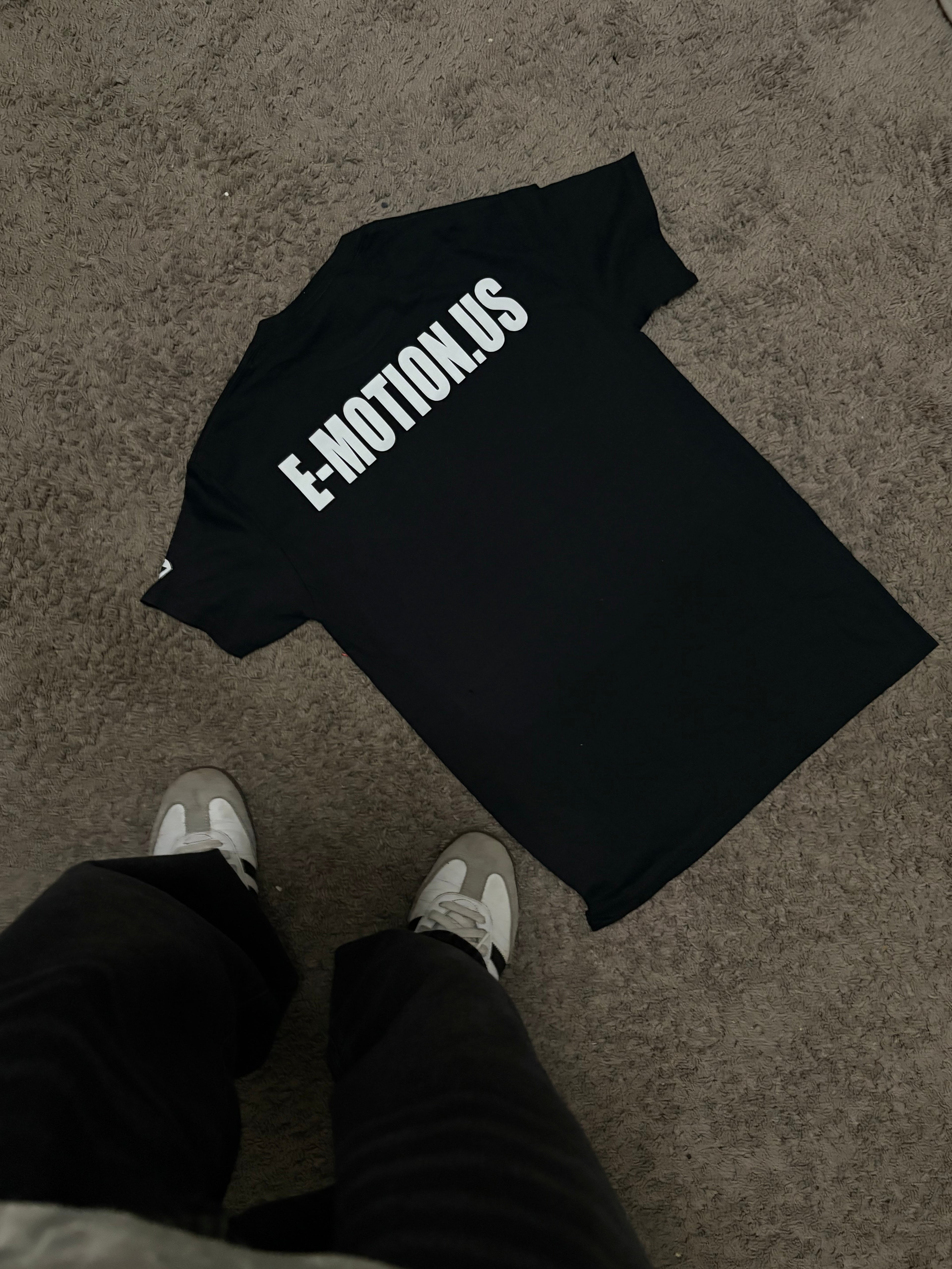 E-motion.us merch